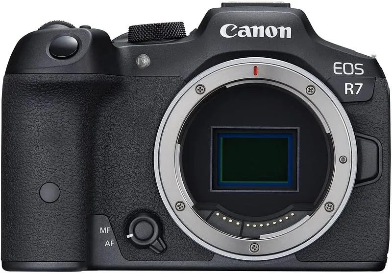 Canon R 7