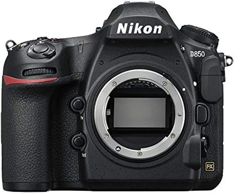 7 Best Cameras For Adventure Photography: (Guide & Reviews)
