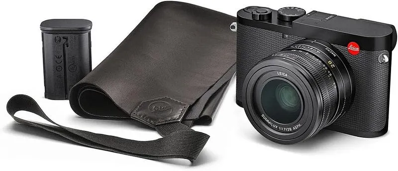 Best Leica Camera for Travel