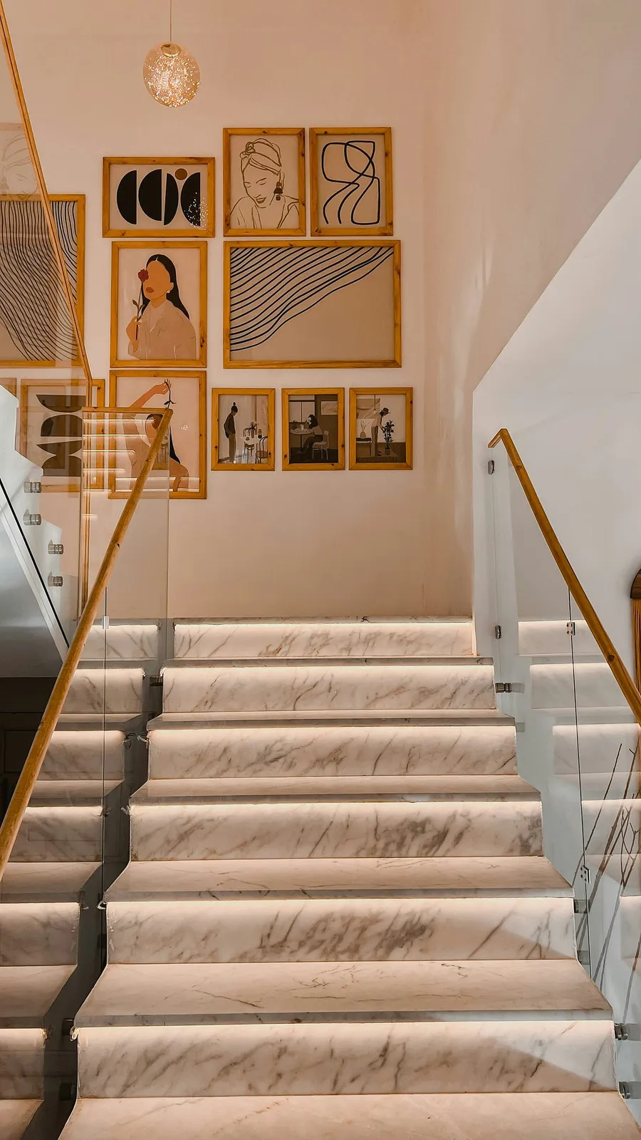 Best Lenses for Interior Photography