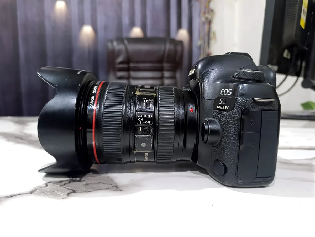 My Canon EOS 5D Mark IV with the EF 24-105mm f/4L IS USM lens attached, side view